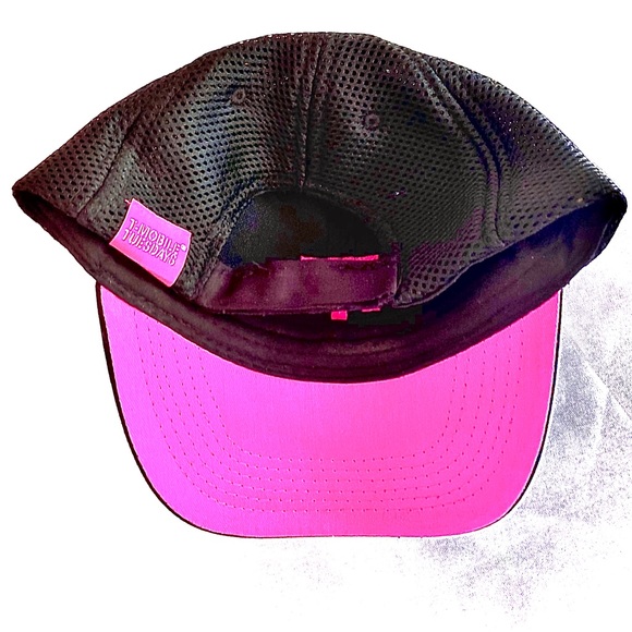 T-Mobile Tuesday’s Baseball Cap. - Picture 2 of 4